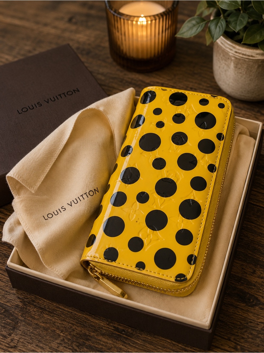 Louis Vuitton Dot Infinity (Yayoi Kusama) Zippy Wallet-NEW-Limited Edition-2012 - Picture 1 of 12